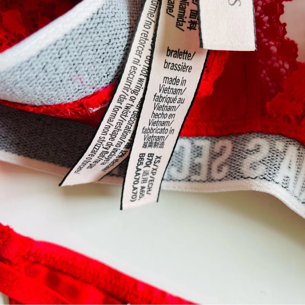 XS SMALL Victoria’s Secret red bling bra set